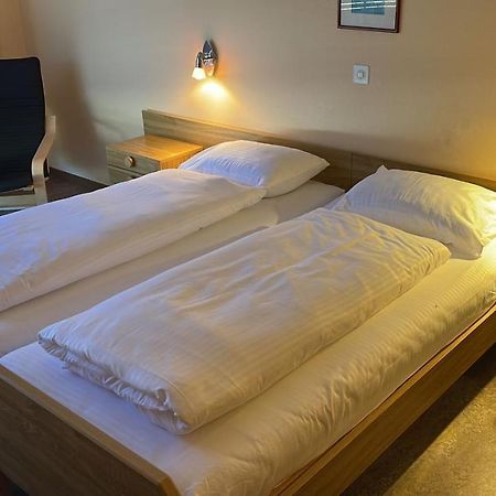 Hotel Edirol Vouvry 외부 사진